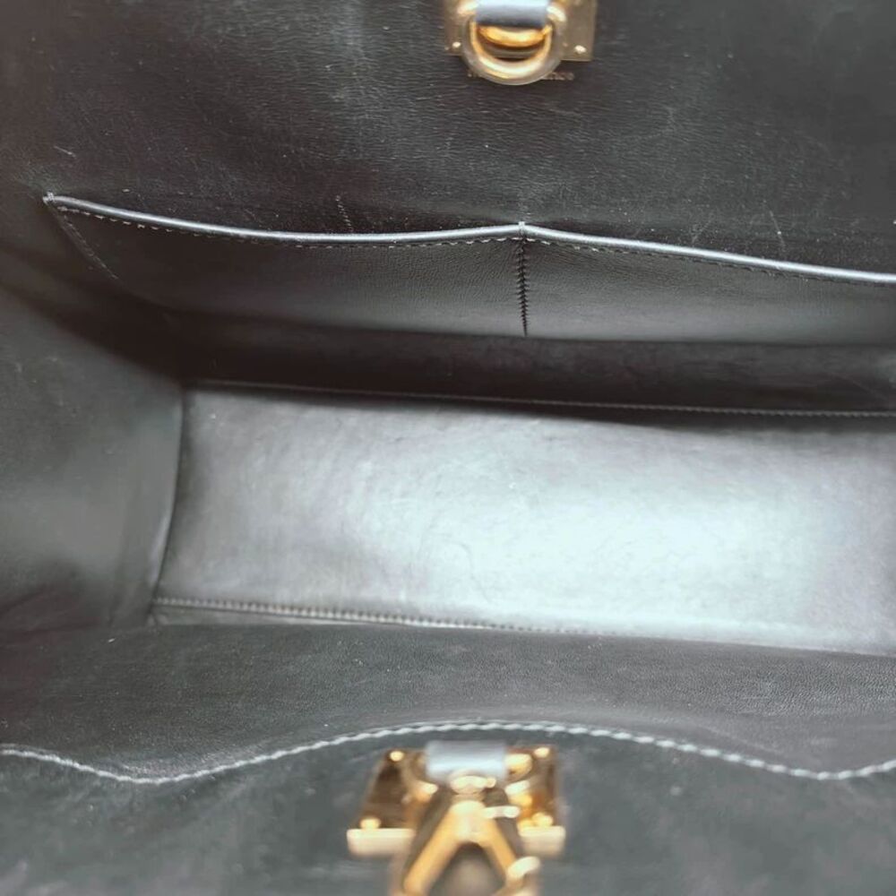 Louis Vuitton Women Pre-Loved Bag Very Good Condition - Picture 9 of 9